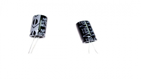 CAPACITOR BIPOLAR 100uF X 100V